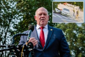ICE agents will be required to wear body cameras to ‘exonerate’ them in vehicle stops ICE agents will be required to wear body cameras to ‘exonerate’ them in vehicle stops