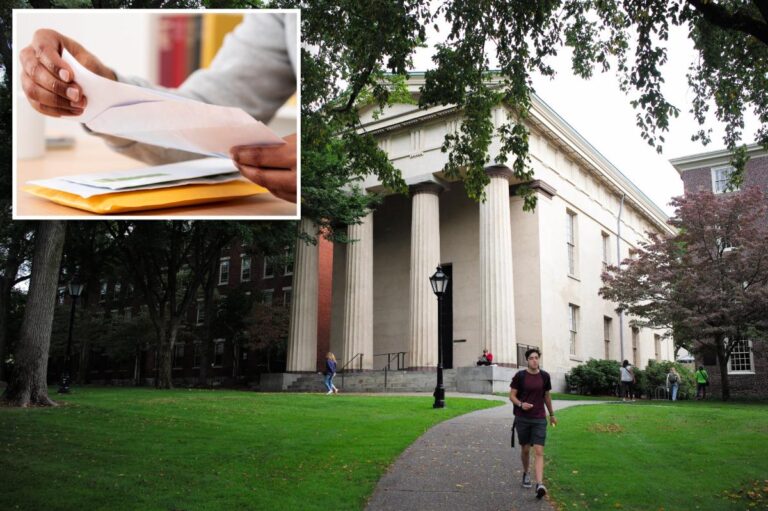 College students get first payout in 4M financial aid price-fixing settlement College students get first payout in 4M financial aid price-fixing settlement