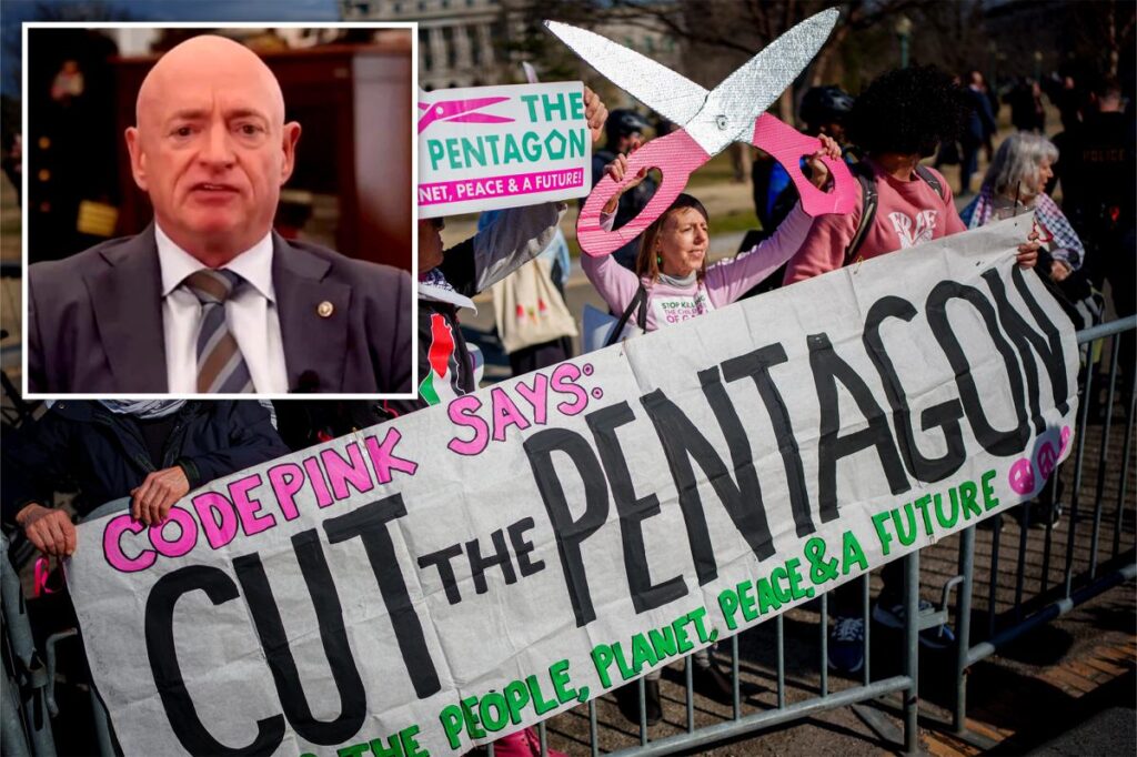 Sen. Mark Kelly warns far-left policies that ‘don’t make sense’ could cost Democrats seats