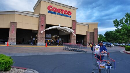 Two arrested at Costco after alleged fraudulent credit card shopping spree Two arrested at Costco after alleged fraudulent credit card shopping spree