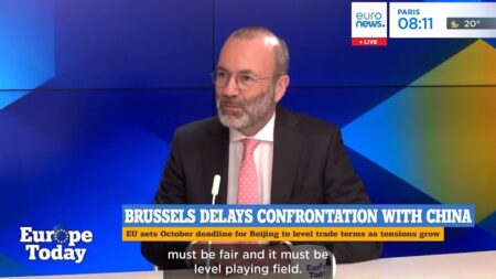 Weber says Europe should not “react to every Trump’s tweet” Weber says Europe should not “react to every Trump’s tweet”