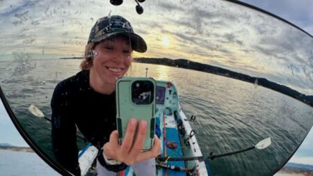 Grand Canyon rafting guide becomes first American woman to row solo across Pacific in record-breaking fashion Grand Canyon rafting guide becomes first American woman to row solo across Pacific in record-breaking fashion