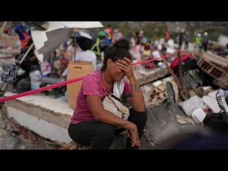 Venezuela’s death toll at least 2,295 as medical crisis widens