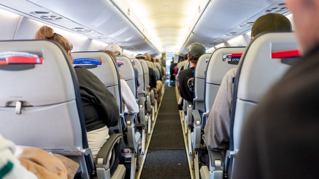 FAA sounds alarm as summer flyers approach July’s biggest air traffic crunch