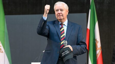 Graham reportedly refused medical help before scheduled TV appearance