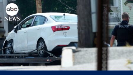 Trump overturns ICE pause on traffic stops, sources say Trump overturns ICE pause on traffic stops, sources say