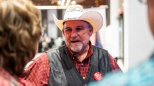 Retired Lt. Col. running for Congress backs Trump Iran strategy: ‘He’s ending a 47-year conflict’ Retired Lt. Col. running for Congress backs Trump Iran strategy: ‘He’s ending a 47-year conflict’