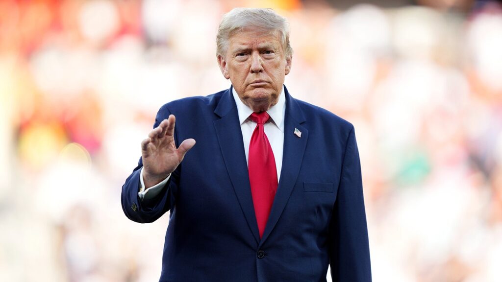 Norway soccer chief complains over Trump’s FIFA involvement after US star’s red card: ‘This was an error’ Norway soccer chief complains over Trump’s FIFA involvement after US star’s red card: ‘This was an error’