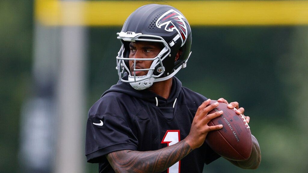 Falcons quarterback competition takes early hit as Tua Tagovailoa suffers ‘flare-up’ in training camp Falcons quarterback competition takes early hit as Tua Tagovailoa suffers ‘flare-up’ in training camp