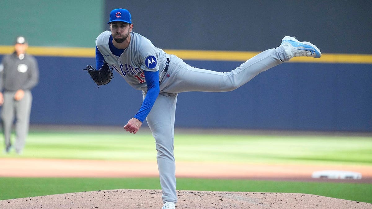 Jun 27, 2026; Milwaukee, Wisconsin, USA; Chicago Cubs pitcher David Peterson (19) delivers a pitch against the Milwaukee Brewers in the first inning at American Family Field. Mandatory Credit: Michael McLoone-Imagn Images