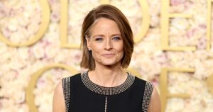 Jodie Foster Ditched Sandals for This Luxe Alternative That Screams ‘Upper East Side Rich Mom’