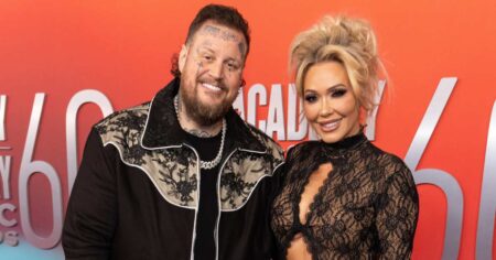 Why Bunnie Xo Pulled Her Podcast Episode About Jelly Roll Split Despite it Making Her 0K 