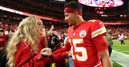 Patrick Mahomes’ Wife Brittany Celebrates His Return to Football Field After Season-Ending Injury