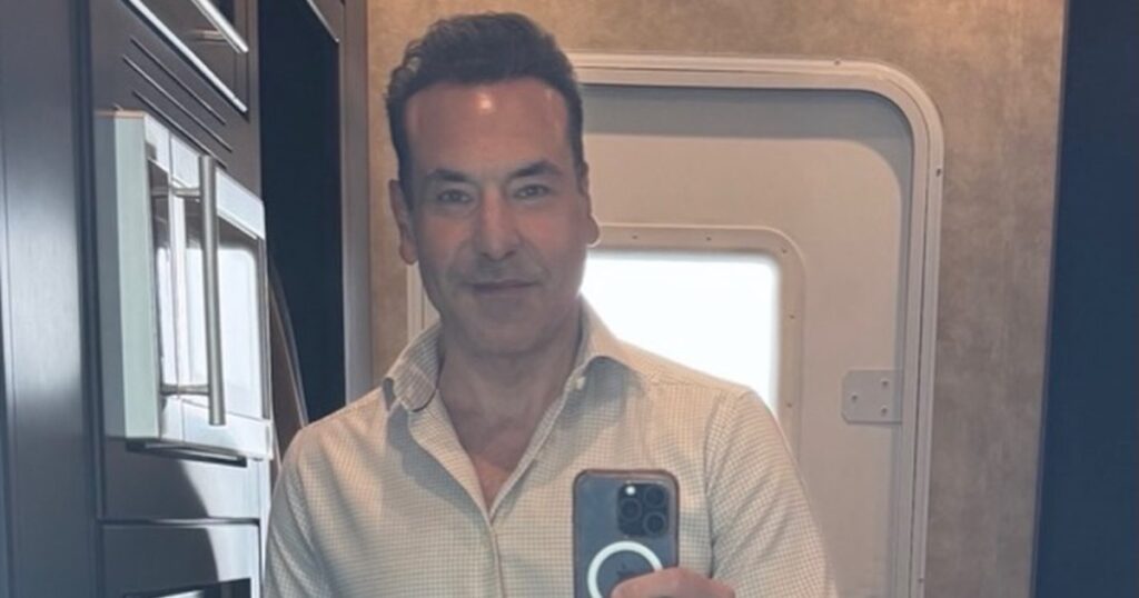 ‘Suits’ Alum Rick Hoffman Breaks Down ‘Intense’ Diet Secrets After Recent Weight Loss ‘Suits’ Alum Rick Hoffman Breaks Down ‘Intense’ Diet Secrets After Recent Weight Loss