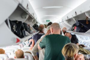 Major airline shames its passengers for ‘aisle jumping’ habit — and travelers won’t stand for it Major airline shames its passengers for ‘aisle jumping’ habit — and travelers won’t stand for it