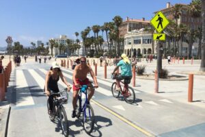 Santa Monica’s sneaky new tactic to catch unruly cyclists — it’s a California first with fines Santa Monica’s sneaky new tactic to catch unruly cyclists — it’s a California first with fines