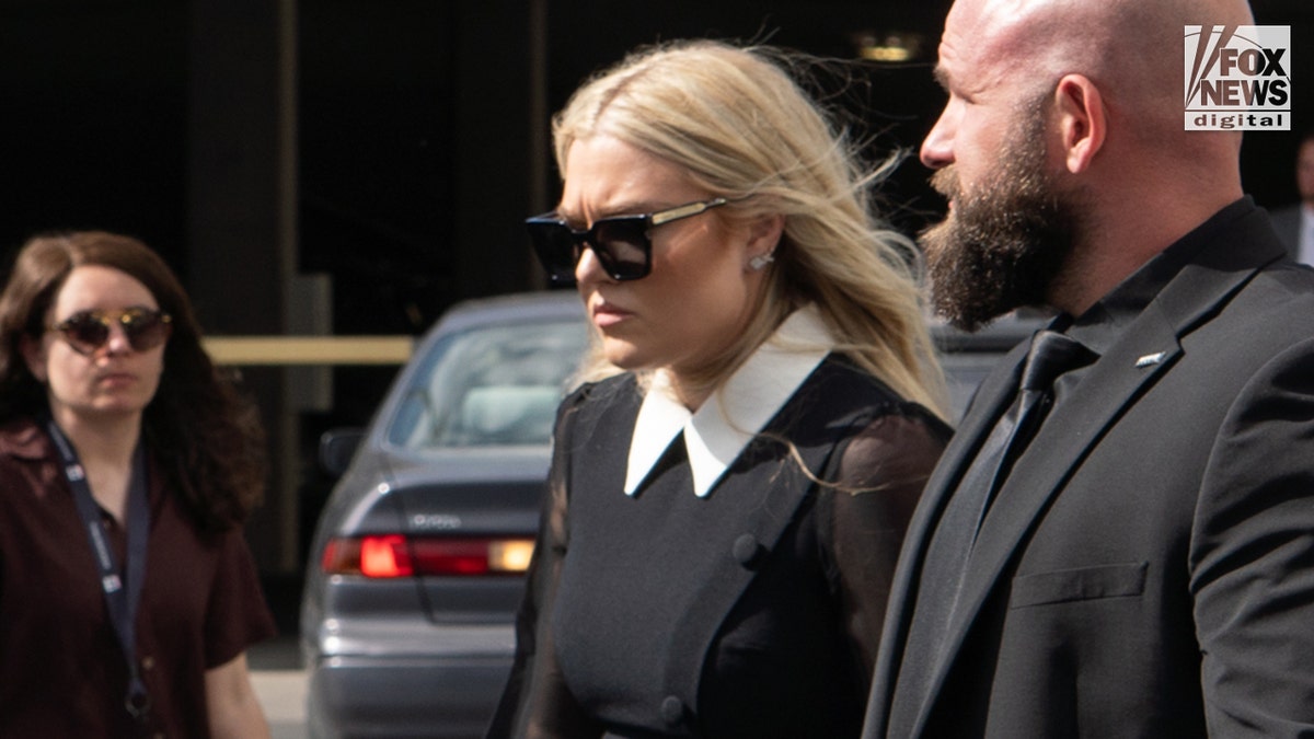erika-kirk-court-fox-news_002