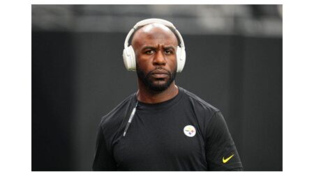 Minnesota Vikings suspend defensive backs coach Gerald Alexander after DWI guilty plea