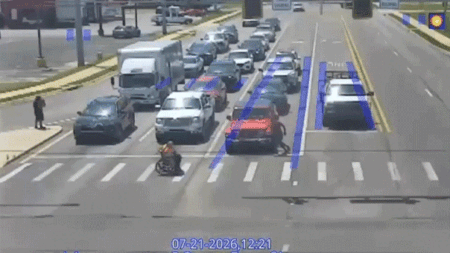Good Samaritan in Spider-Man costume helps man in wheelchair cross busy intersection in viral moment Good Samaritan in Spider-Man costume helps man in wheelchair cross busy intersection in viral moment