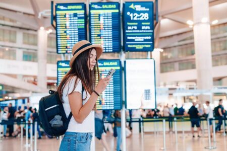 Sneaky way scammers are targeting travelers this summer, report says Sneaky way scammers are targeting travelers this summer, report says