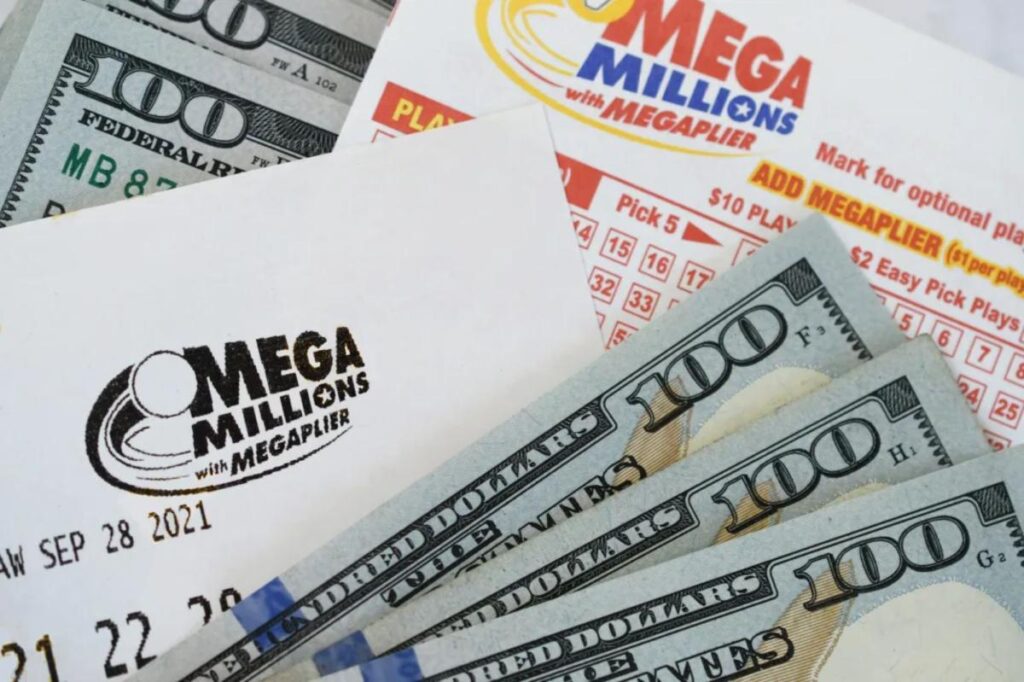 Mega Millions ticket holder wins 0M jackpot
