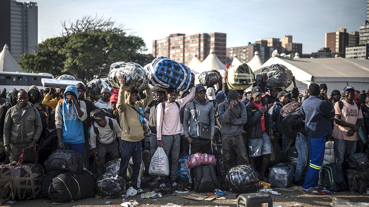 Illegal migrants South Africa