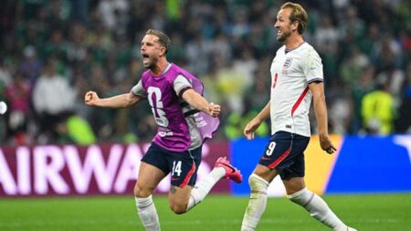England’s Jordan Henderson officially ruled out after freak fall causes fracture, opts for surgery