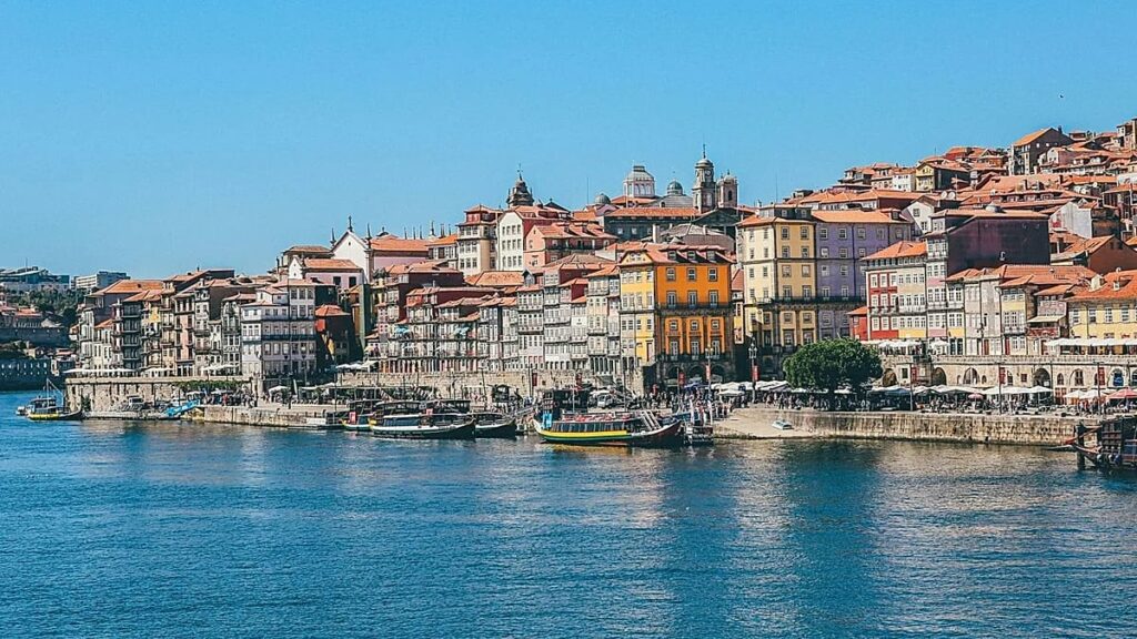 Tokyo, Porto and Melbourne named the best cities for Gen Z Tokyo, Porto and Melbourne named the best cities for Gen Z