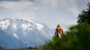 Crowds at Mont Blanc: will hiking soon require reservations? Crowds at Mont Blanc: will hiking soon require reservations?