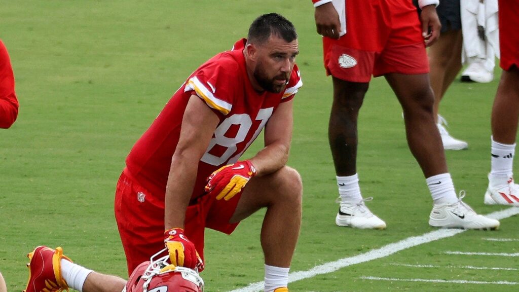 Fans stunned at Travis Kelce’s training camp physique after nuptials to Taylor Swift Fans stunned at Travis Kelce’s training camp physique after nuptials to Taylor Swift