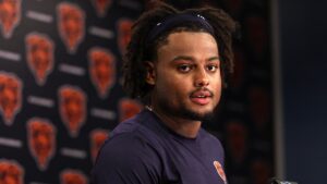 Bears M free agent signing gets emotional after knee injury, but diagnosis brings sigh of relief