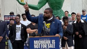 Socialist House candidate says he agrees with Republicans on ‘one issue’ Socialist House candidate says he agrees with Republicans on ‘one issue’
