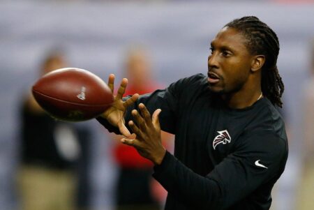 Roddy White questions 49ers’ handling of Brandon Aiyuk as receiver’s future in San Francisco remains unclear
