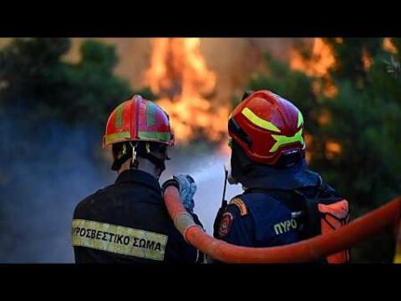 Firefighters in Greece hope to contain blaze on Athens outskirts
