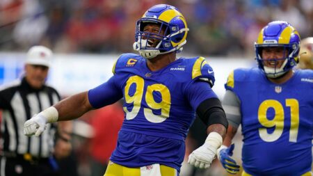 Aaron Donald takes major step toward Los Angeles Rams return; decision expected soon