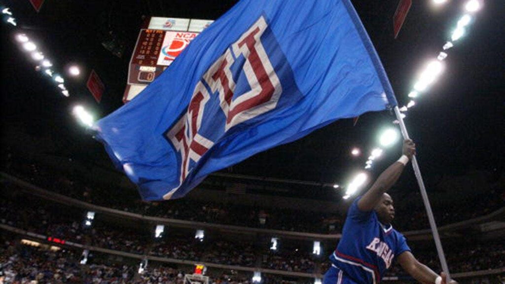 Former Kansas Jayhawks guard Brett Ballard seriously injured in single-vehicle highway crash Former Kansas Jayhawks guard Brett Ballard seriously injured in single-vehicle highway crash