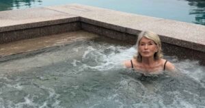 Martha Stewart, 85, Defends Anti-Plastic Surgery Views After Sharing Steamy Hot Tub Photo