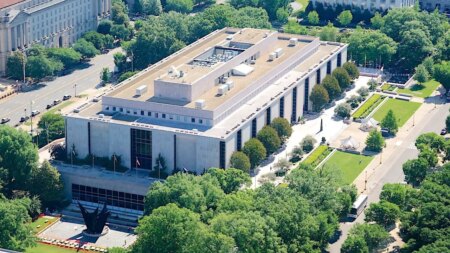 Smithsonian’s taxpayer funds face chopping block as GOP demands accountability for ‘woke’ history