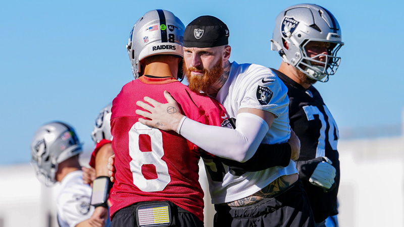 Raiders Suspend Kirk Cousins, Maxx Crosby From Team Drills After Practice Fight Raiders Suspend Kirk Cousins, Maxx Crosby From Team Drills After Practice Fight