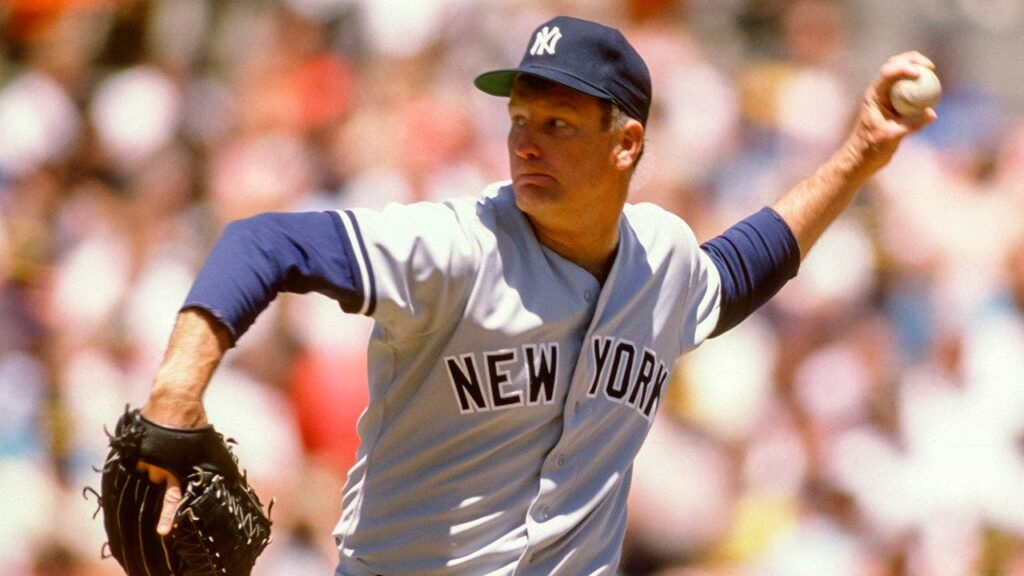 Famed ex-Yankees pitcher Tommy John sends farewell message to fans as he battles health issues Famed ex-Yankees pitcher Tommy John sends farewell message to fans as he battles health issues