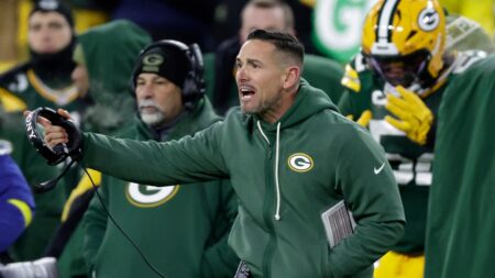 Packers starters to open against Steelers backups as preseason football betting edges emerge