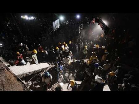 At least 240 killed in Colombia’s biggest earthquake in years
