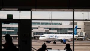 Live bullet found aboard United flight forces passengers off plane for security sweep at Denver airport