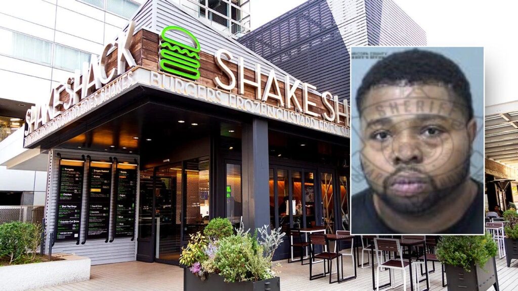 Shake Shack worker allegedly calls out before robbing own restaurant, returns in uniform 2 days later