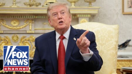 Trump SHUTS DOWN ‘fake news’ CNN reporter: ‘BE QUIET’