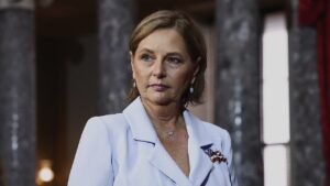 Lindsey Graham’s sister admits she’s ‘not that informed on national security’ while seeking full Senate term