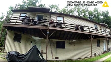 US Marshals survive deck collapse while serving warrant at sex offender’s home