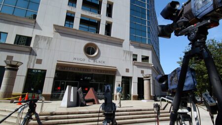 Battle over federal courthouses erupts as GSA warns against giving judiciary more control