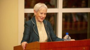 Nancy Kassebaum Baker, trailblazing GOP senator who broke barriers for women in Congress, dead at 94