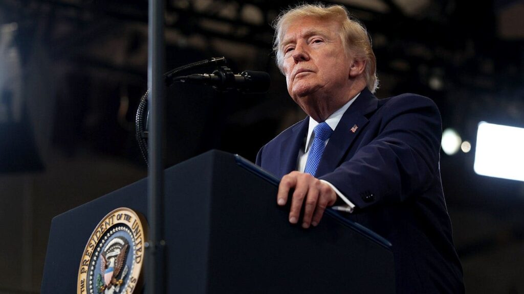 Ohio man charged over graphic threats to kill Trump, behead GOP lawmaker Ohio man charged over graphic threats to kill Trump, behead GOP lawmaker